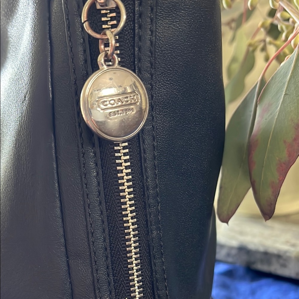 Coach Black Leather Bag - Picture 2 of 12